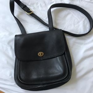 Vintage Coach Genuine Leather Saddle Handbag Black